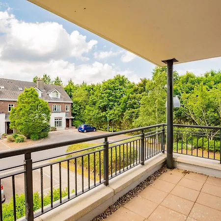 3br - Sleeps 6 - Parking