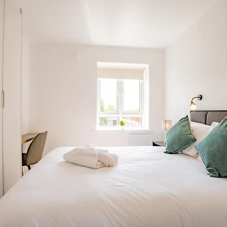 דירה Simply Stunning 3 Bed With Free Parking