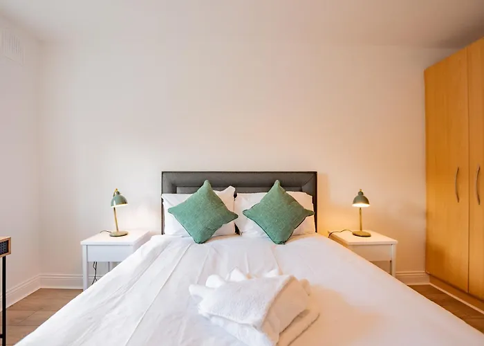 Simply Stunning 3 Bed With Free Parking Appartement Galway