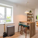 Apartamento Simply Stunning 3 Bed With Free Parking Galway