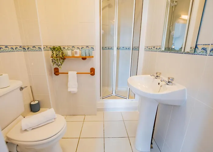 Simply Stunning 3 Bed With Free Parking Appartement